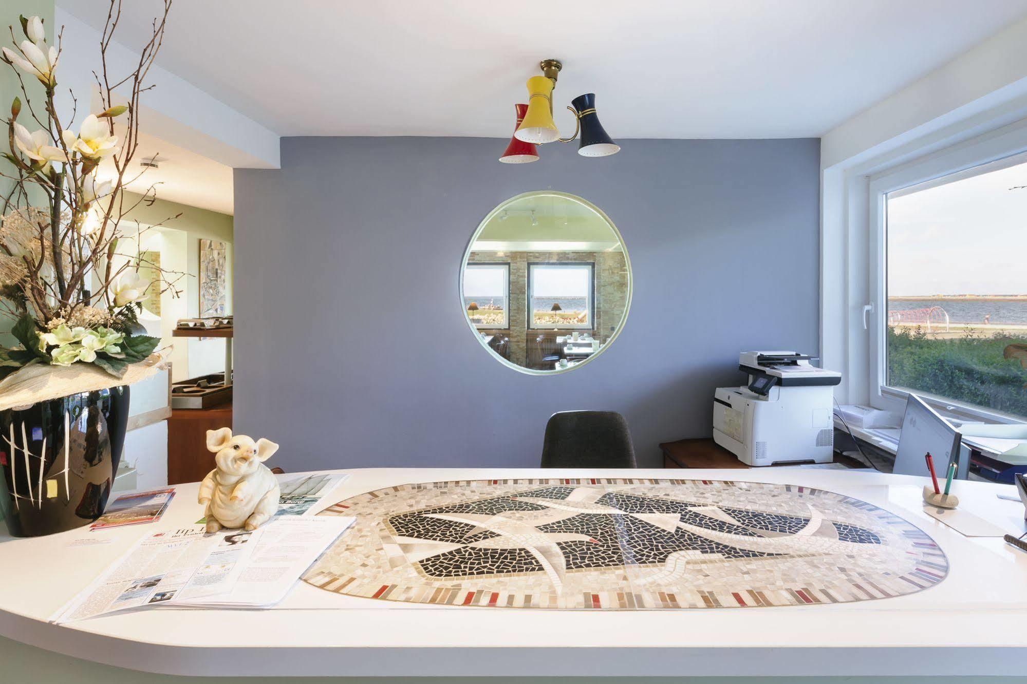 Klassik Appartements Heligoland Bagian luar foto